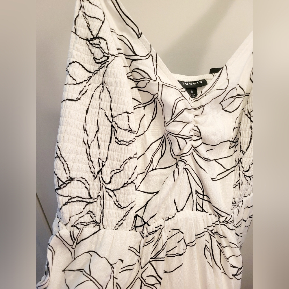 TORRID DRESS 👗 - Picture 5 of 10